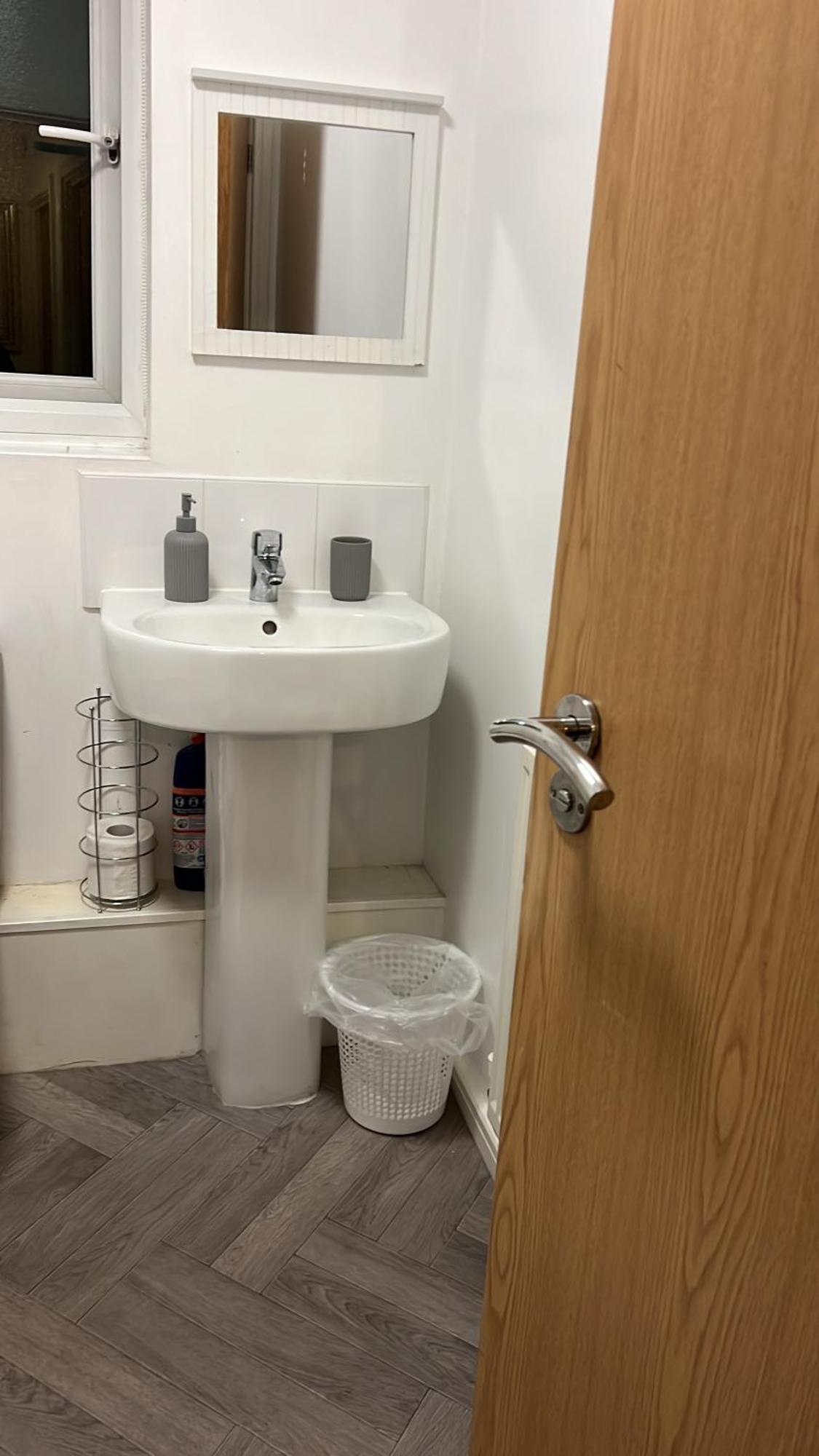 Apartamento 2 Bed Townhouse, Sleeps 5, Close To Centre Manchester