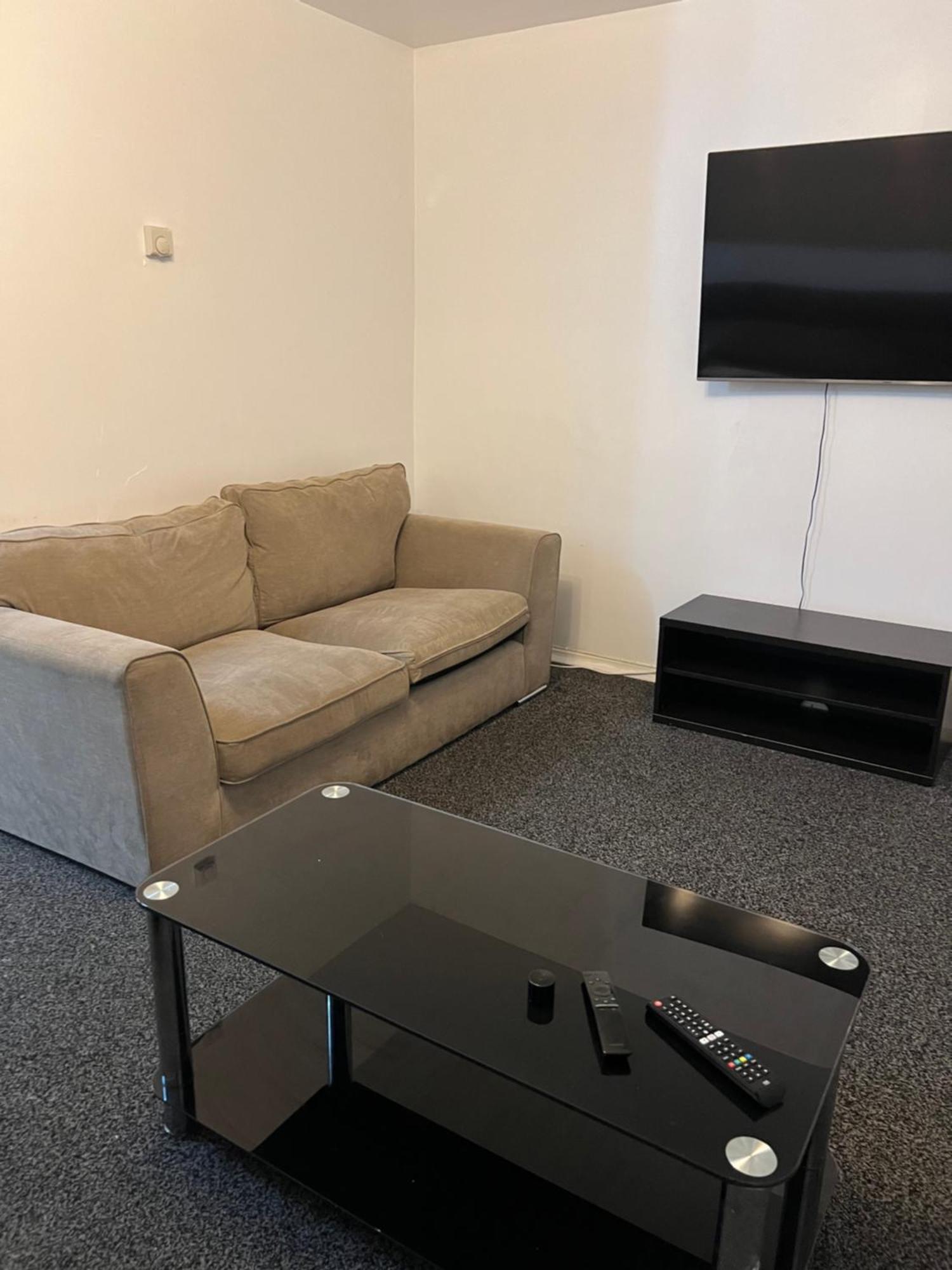2 Bed Townhouse, Sleeps 5, Close To Centre Apartamento Manchester