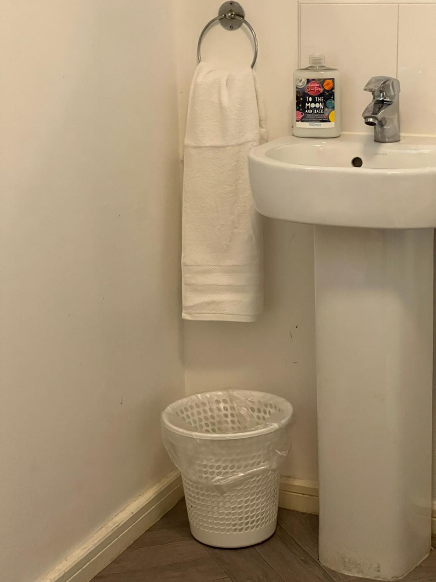 2 Bed Townhouse, Sleeps 5, Close To Centre Apartamento Manchester