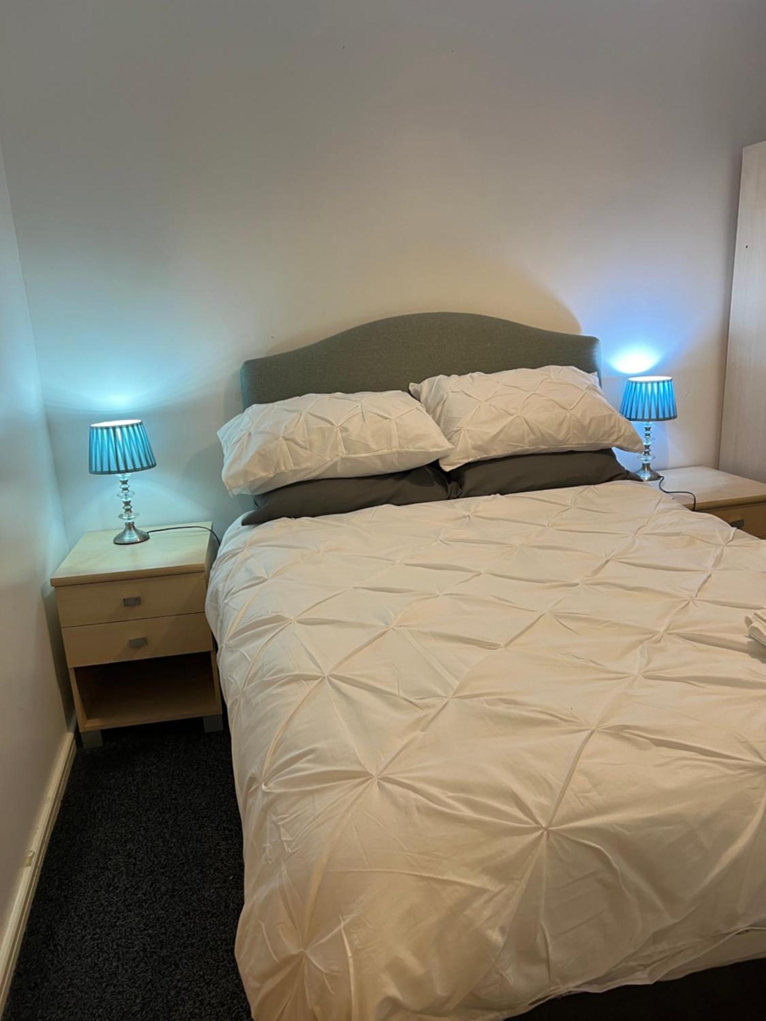 Apartamento 2 Bed Townhouse, Sleeps 5, Close To Centre *