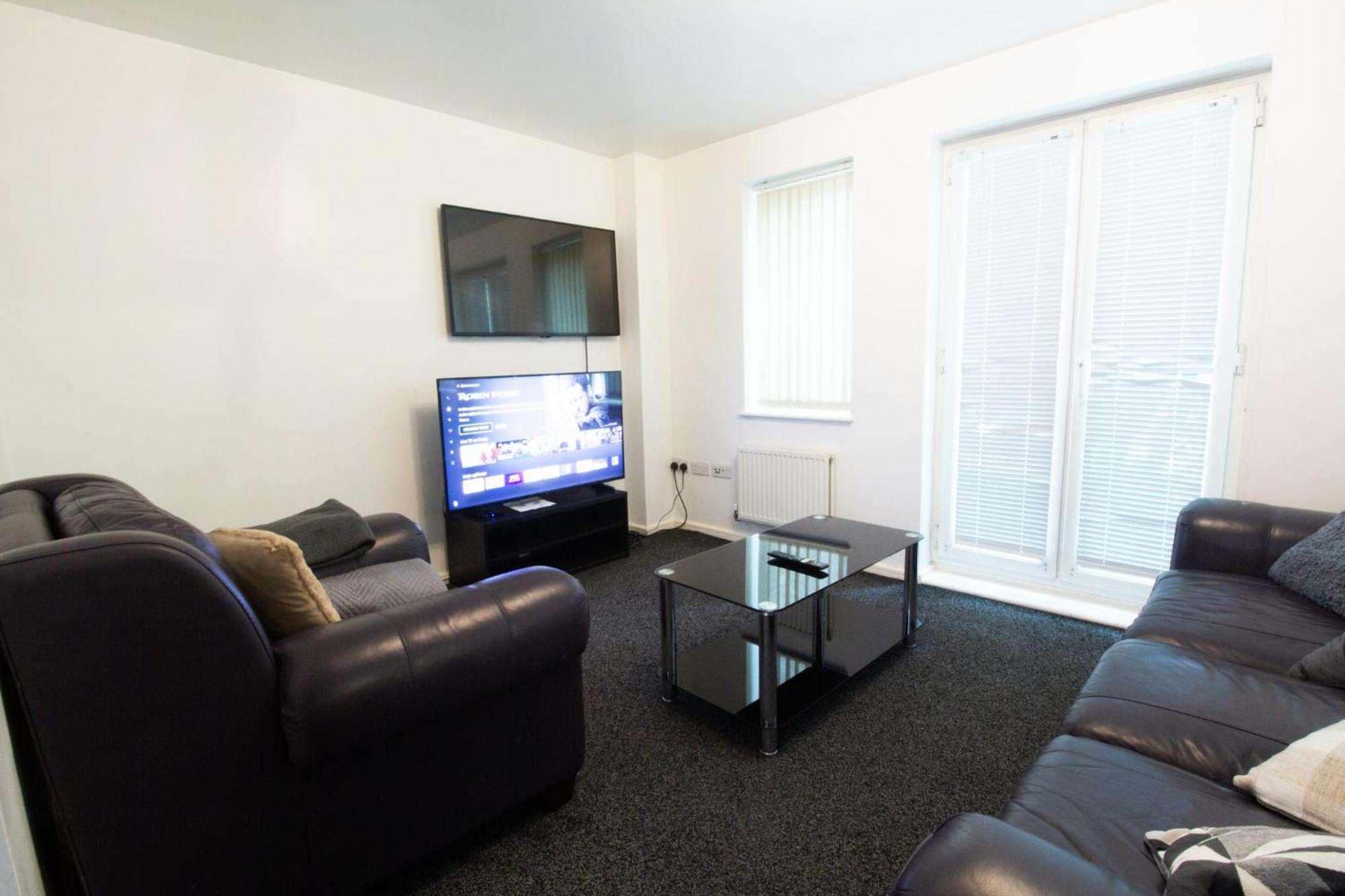 2 Bed Townhouse, Sleeps 5, Close To Centre Apartamento