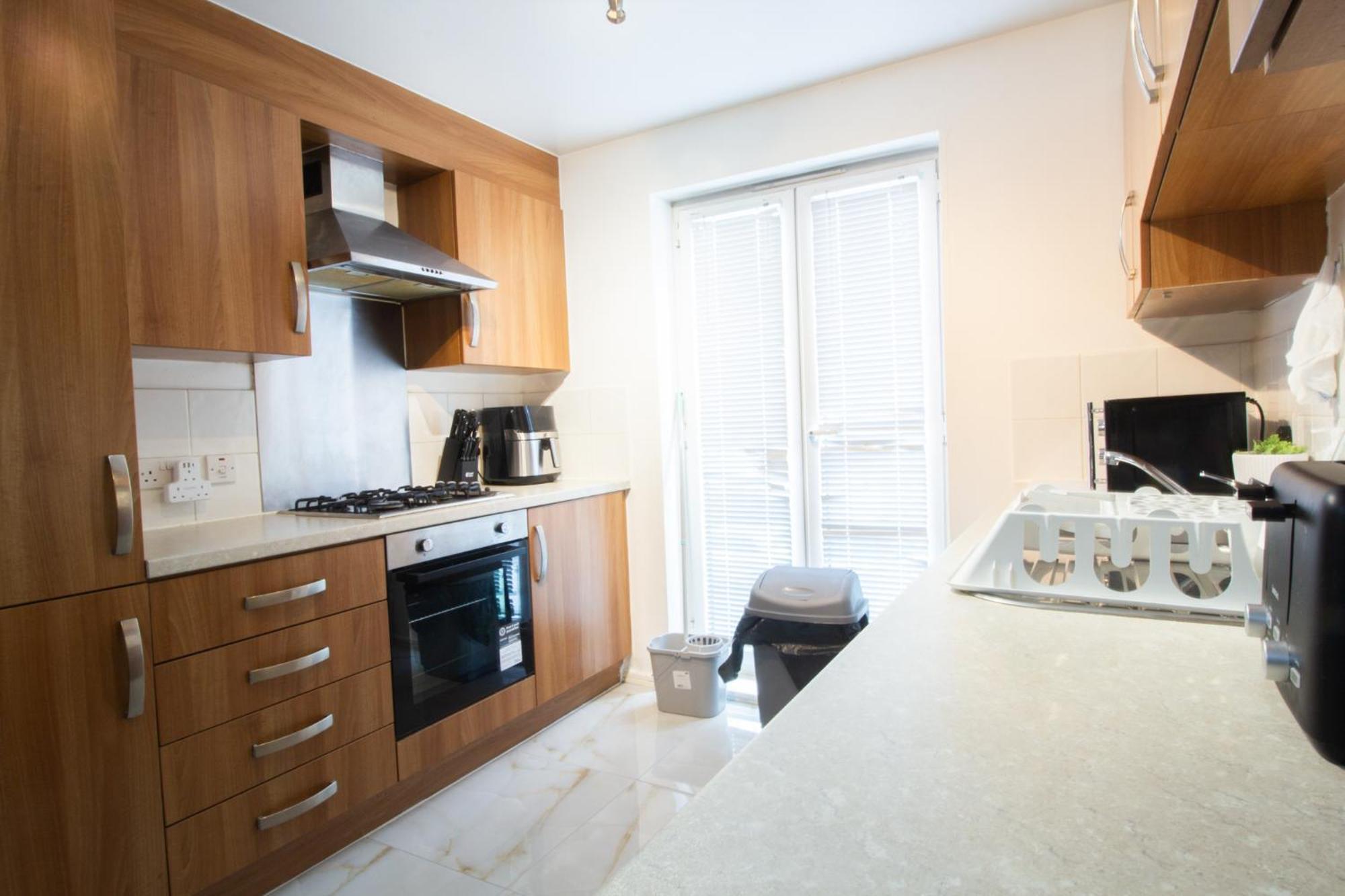 Apartamento 2 Bed Townhouse, Sleeps 5, Close To Centre Manchester